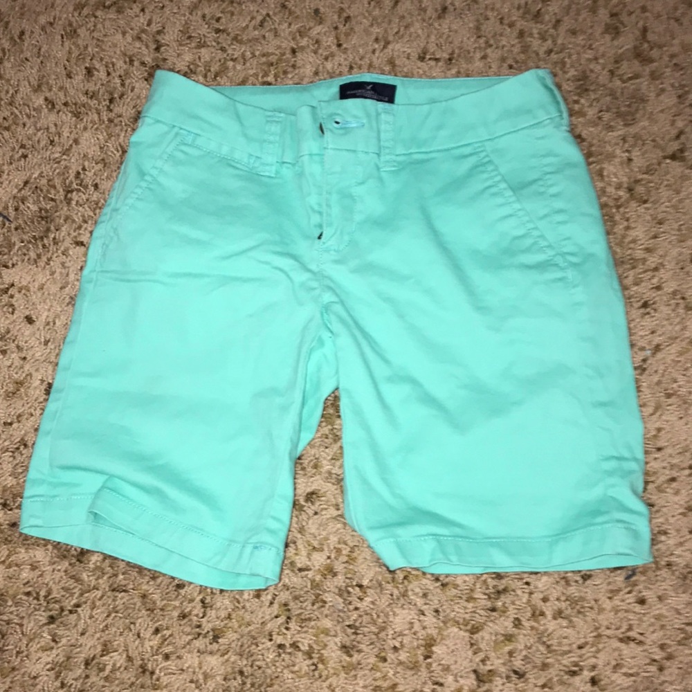 Women’s/girls shorts